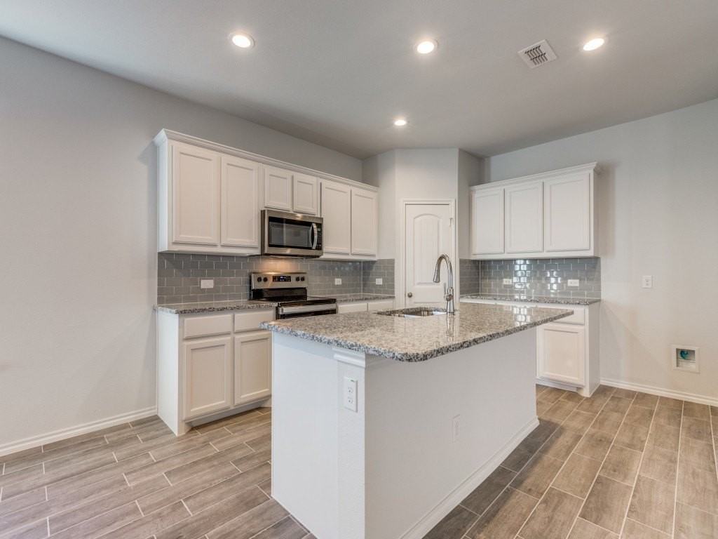 3326 Celestial Ln - Photo 3 of 21