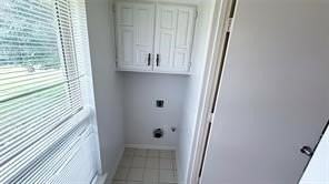 1521 Leicester St - Photo 5 of 35