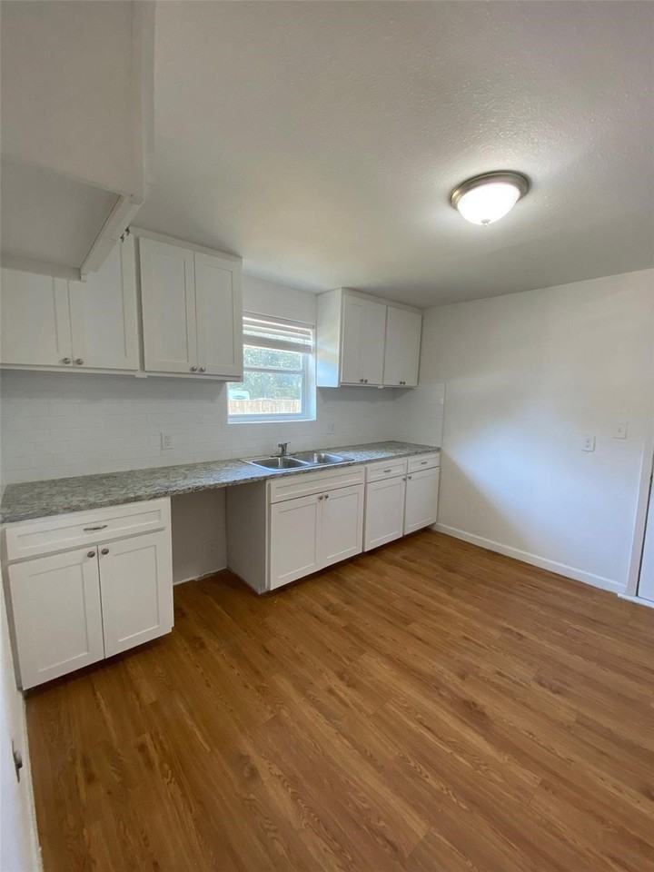 2020 S Branch St - Photo 2 of 8
