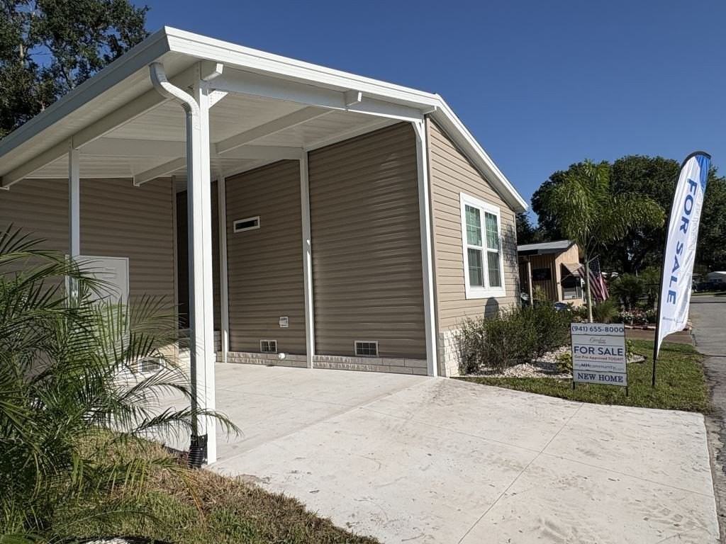416 Hummingbird Pl #0416 - Photo 2 of 19
