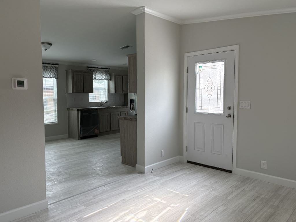416 Hummingbird Pl #0416 - Photo 4 of 19