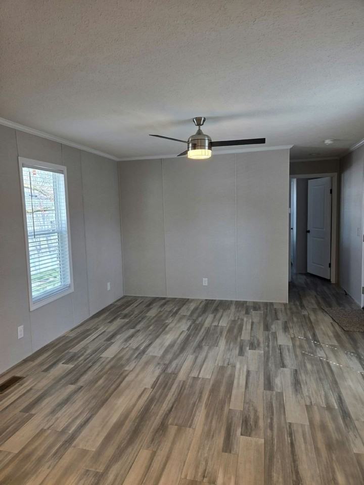 51000 Mott Rd #34 - Photo 4 of 10