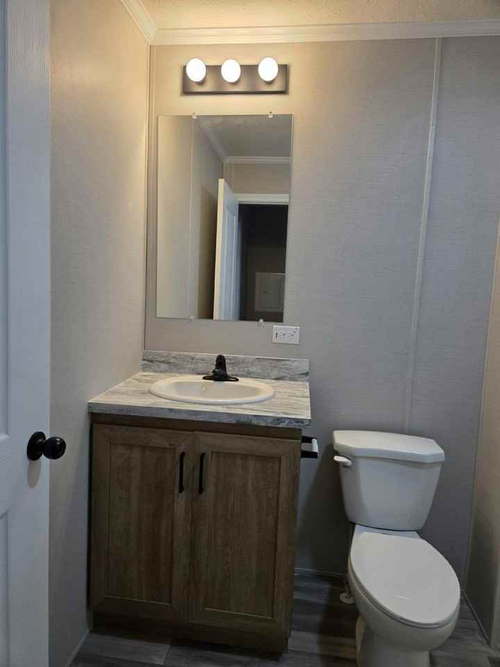 51000 Mott Rd #34 - Photo 7 of 10