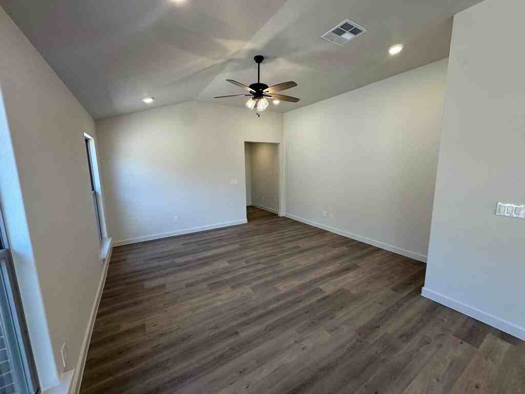 240 Trailblazer Ln - Photo 3 of 15