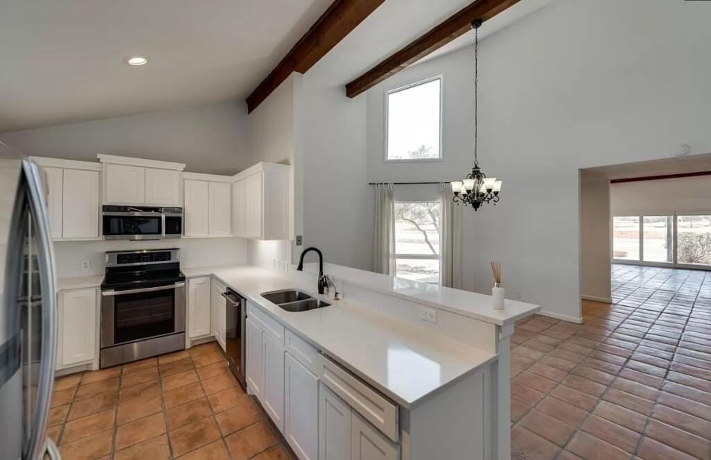 5217 Green Tree Blvd - Photo 6 of 24