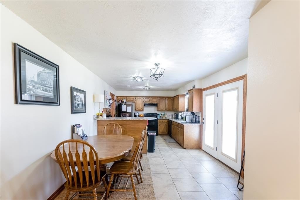 122 Blue Ridge Dr - Photo 4 of 13