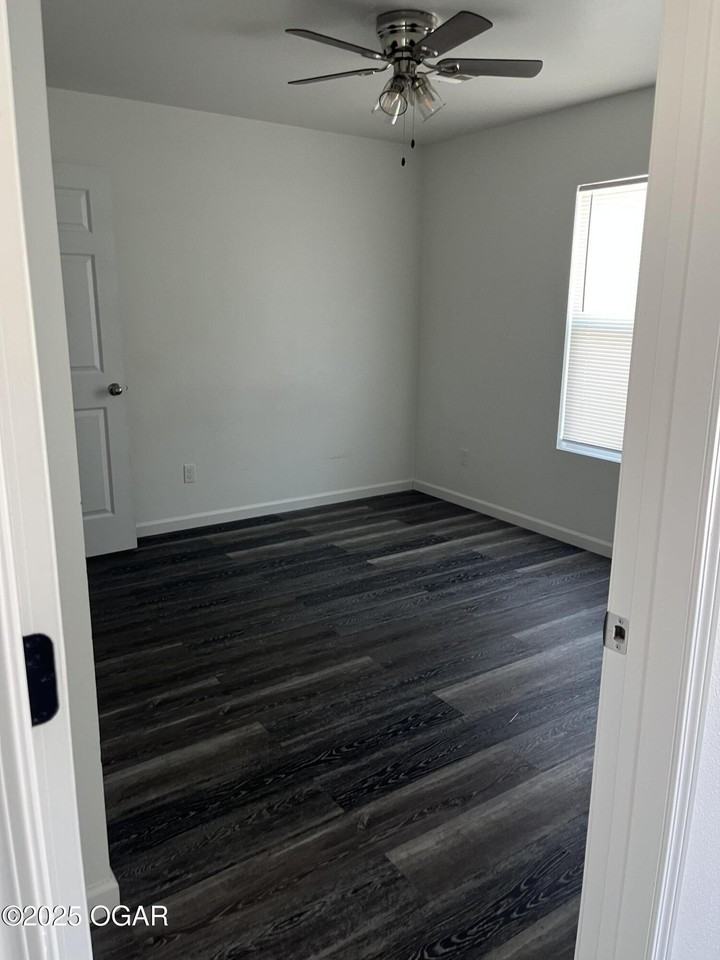 866 Virginia St #A - Photo 5 of 12