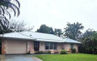 286 Ne Brunson Ct - Photo 1 of 1