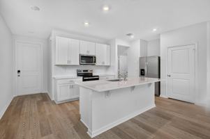 featured image of 663 Salisbury Cir