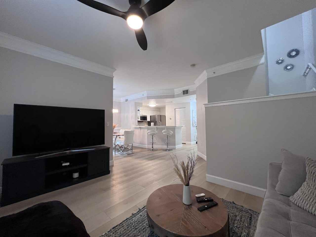 245 Murcia Dr #206 - Photo 2 of 25