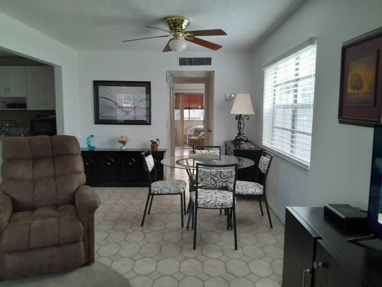 407 Piedmont I - Photo 3 of 14