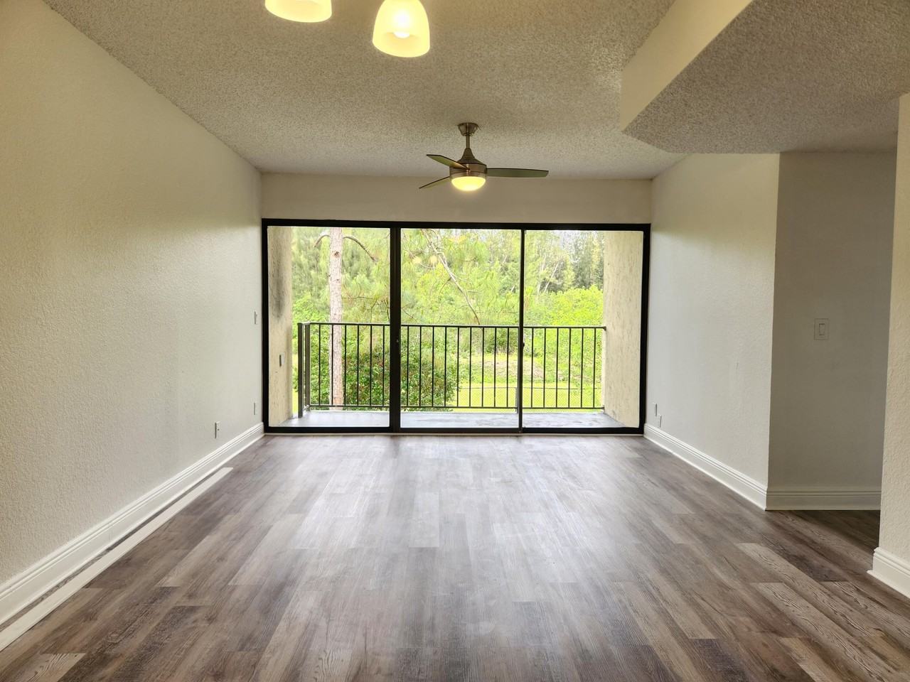 1461 Windorah Way #F - Photo 4 of 36