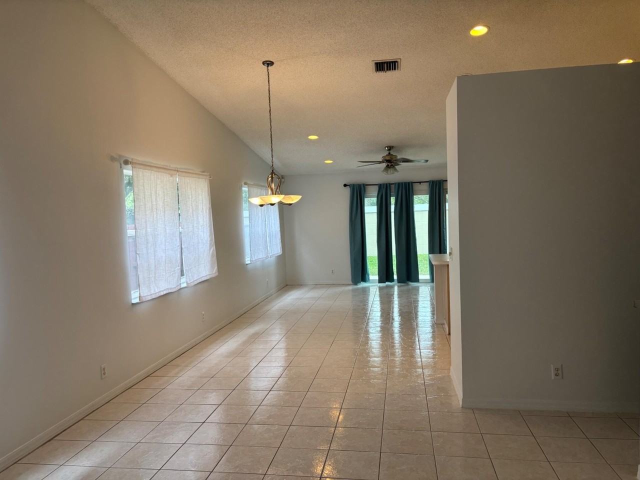 4262 Nw 1st Pl - Photo 2 of 30