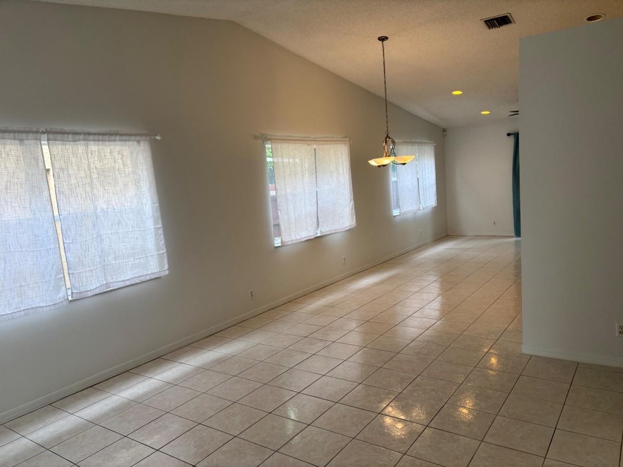 4262 Nw 1st Pl - Photo 3 of 30