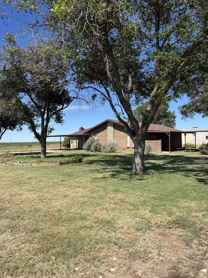 8510 Ames Rd - Photo 2 of 13