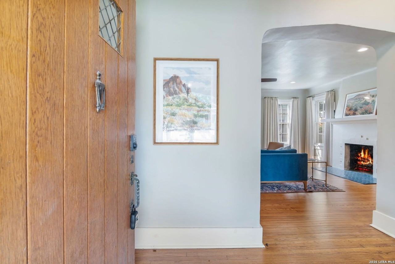 160 Terrell Rd - Photo 4 of 28