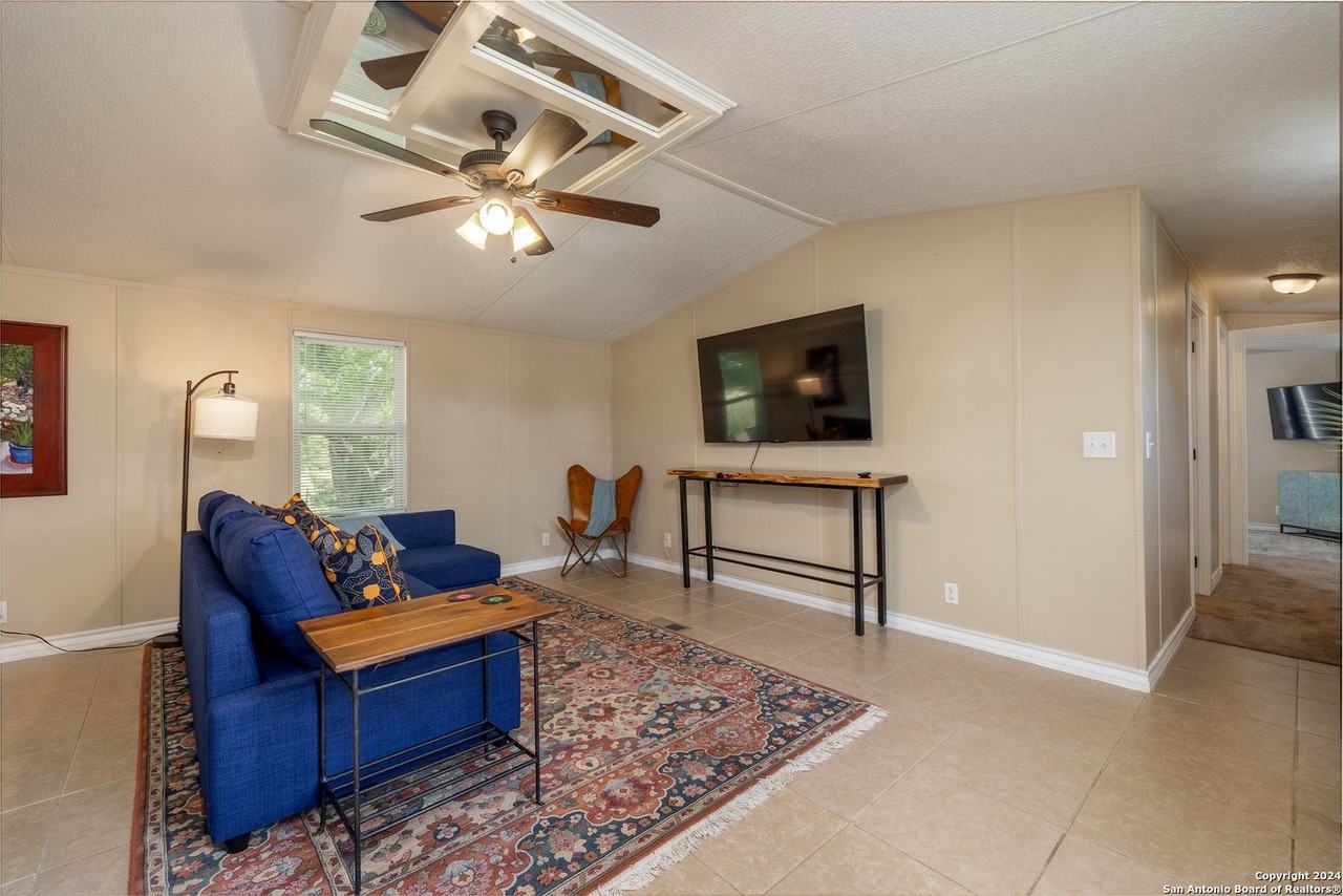 2301 Wegner Rd - Photo 3 of 21
