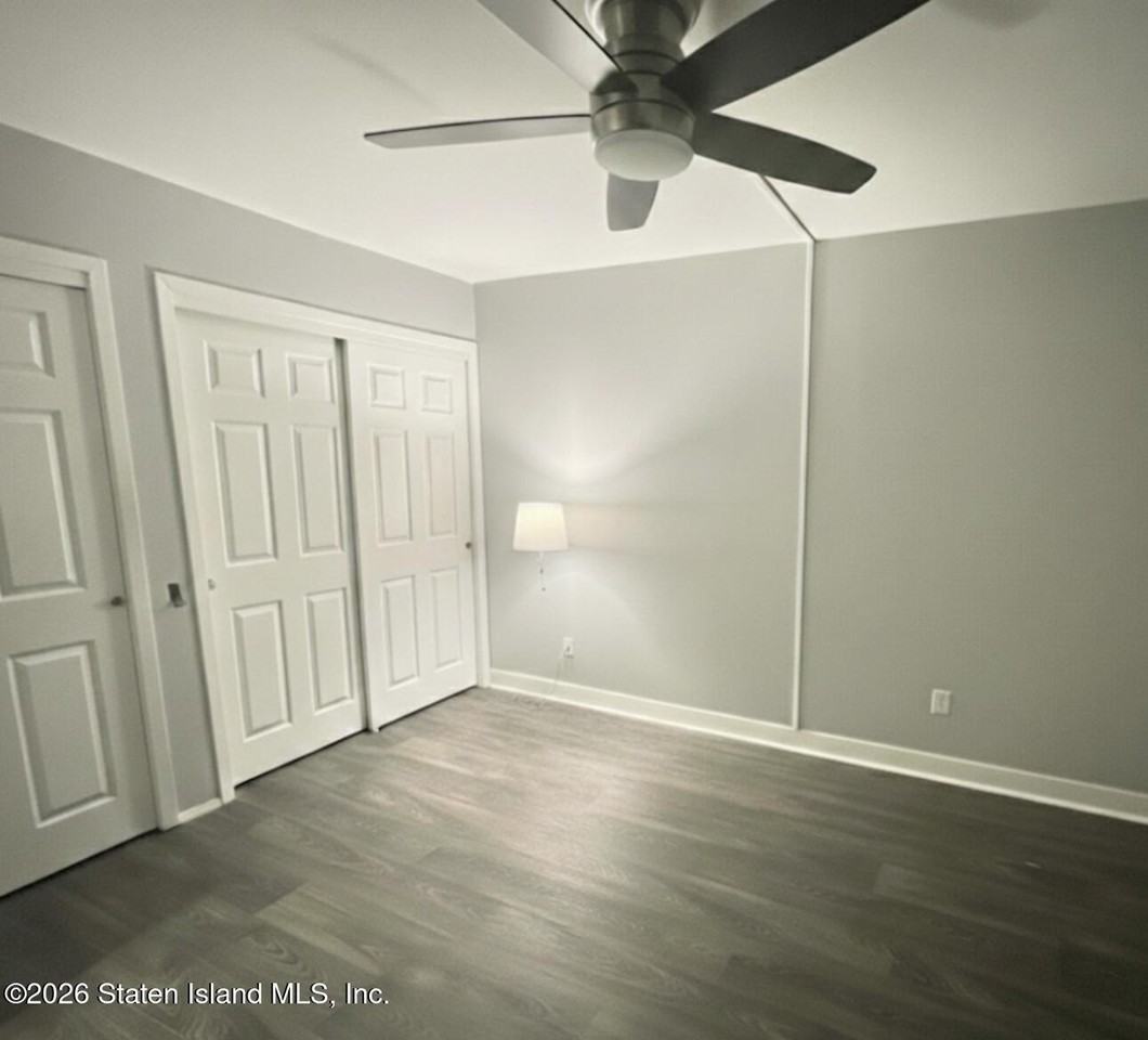 59 Oak Ln - Photo 2 of 6