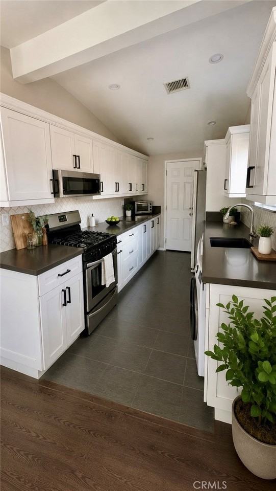 11714 Sproule Ave - Photo 6 of 19