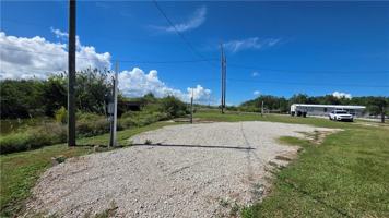 featured image of 237 Martin Ln ##B