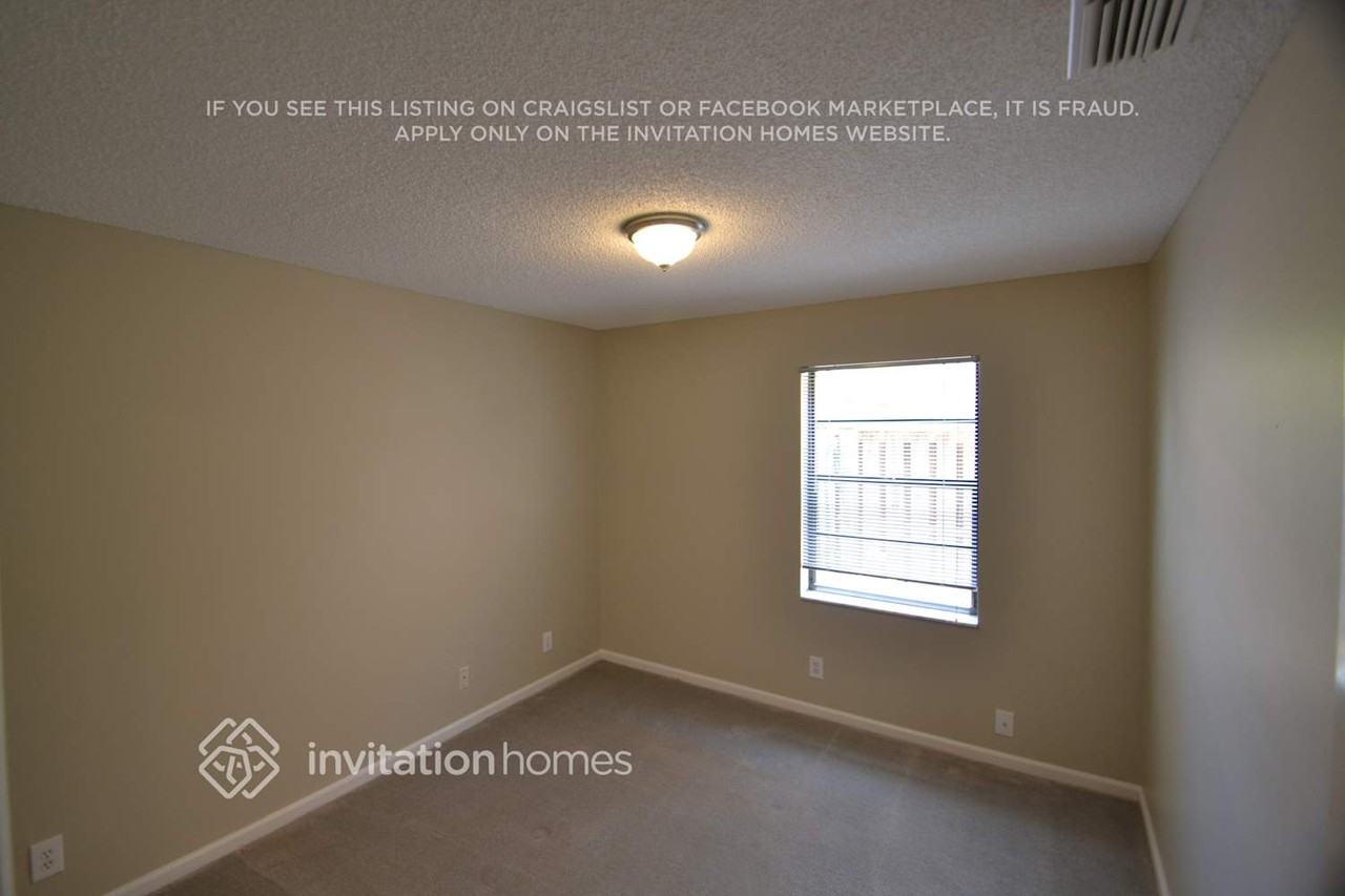 2528 La Cristal Cir - Photo 4 of 13