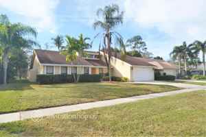 featured image of 838 Ivy Dr
