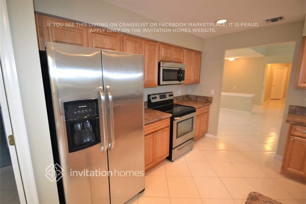 838 Ivy Dr - Photo 7 of 16