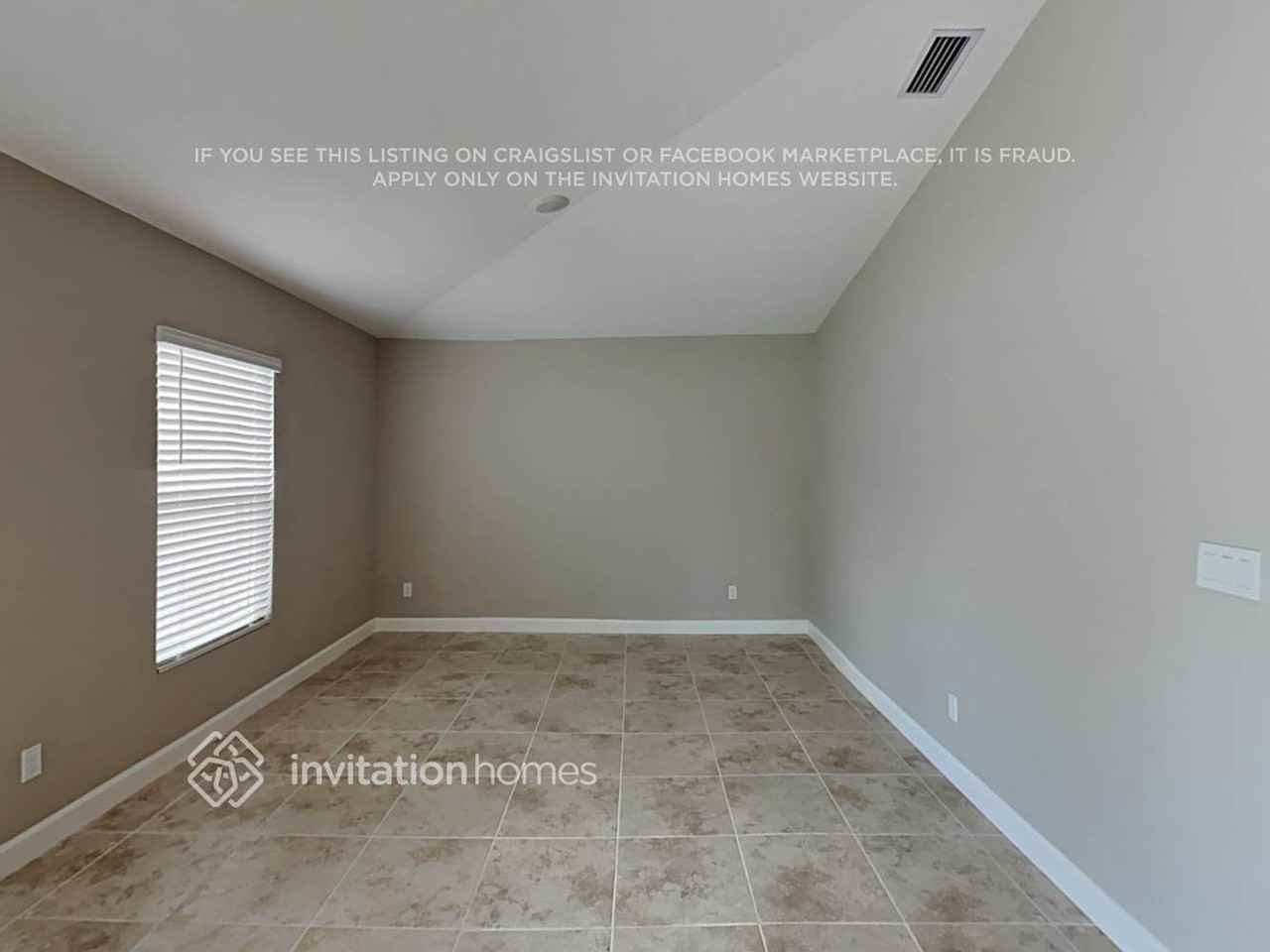 338 Hammonton St Sw - Photo 5 of 18