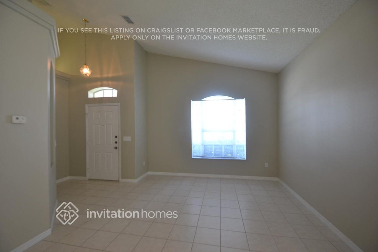 1628 Morning Star Dr - Photo 2 of 10