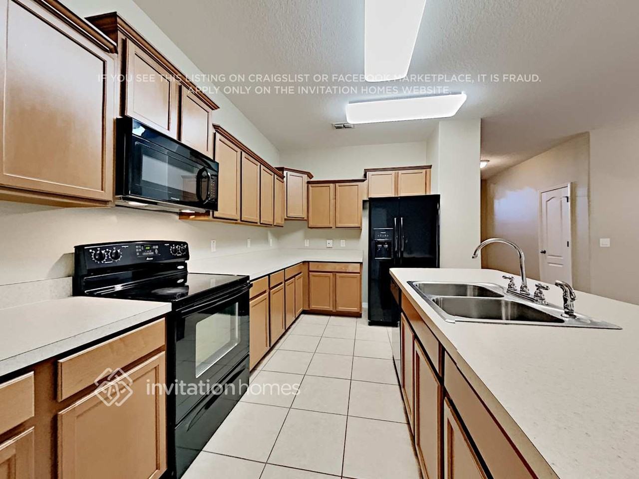 2765 Youngford St - Photo 7 of 24