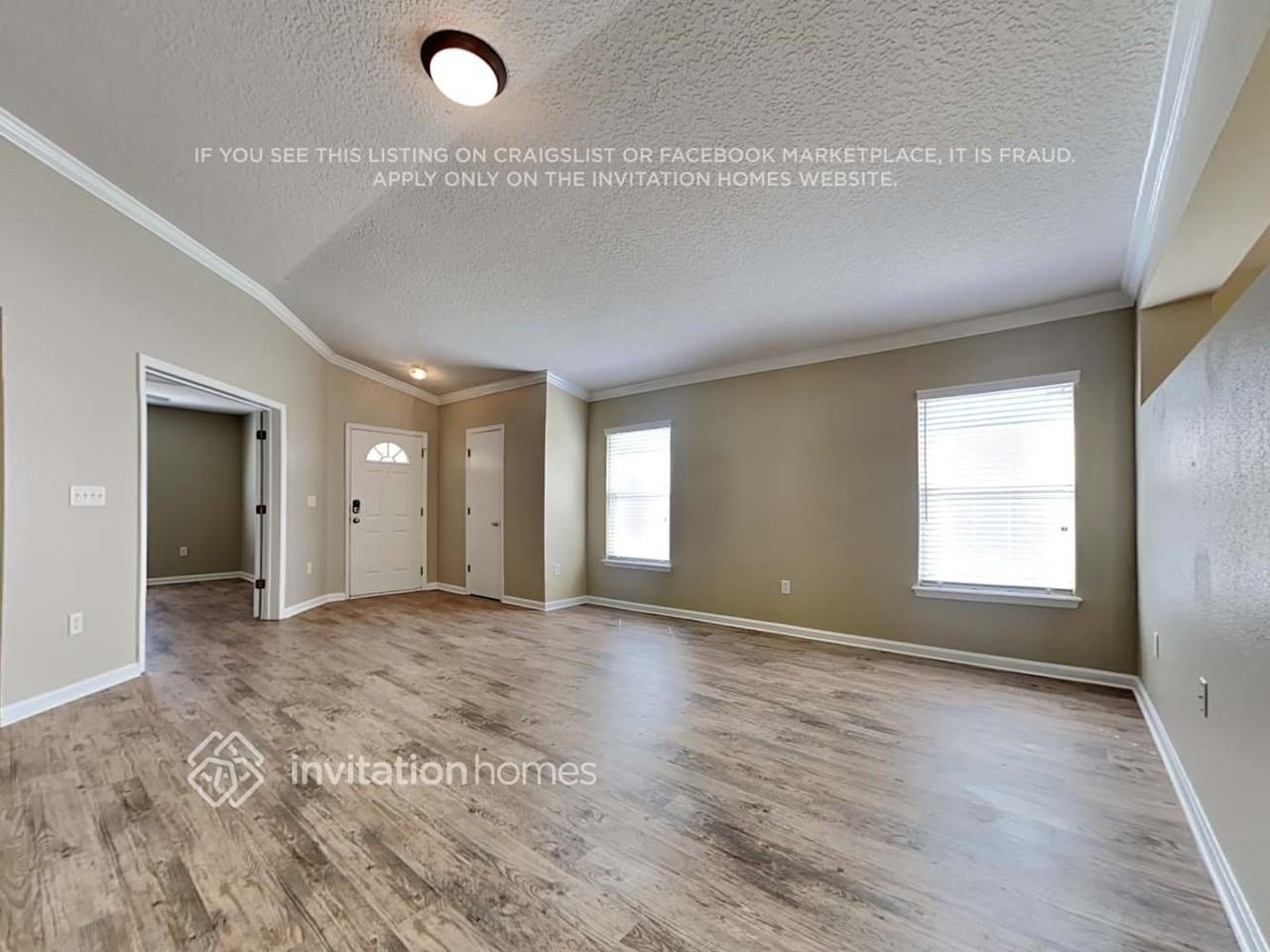 2234 Justin Lake Dr - Photo 3 of 10