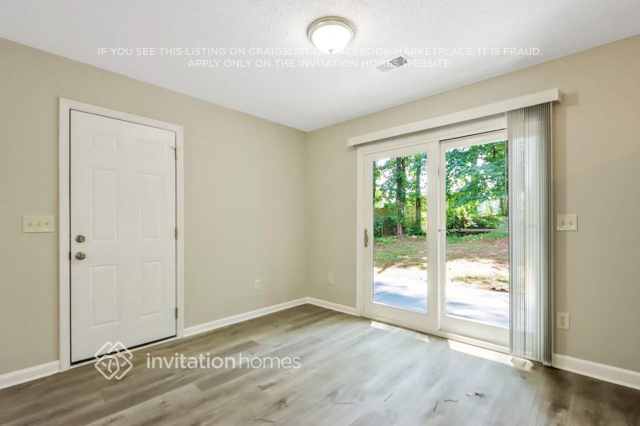 3681 Ashley Woods Dr - Photo 7 of 27