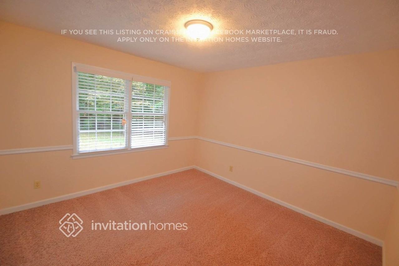 2077 N Landing Way - Photo 5 of 12