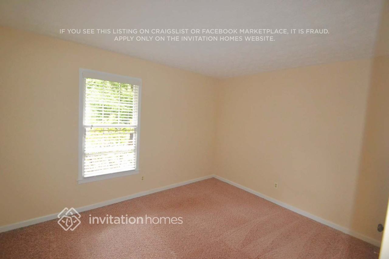 2077 N Landing Way - Photo 7 of 12