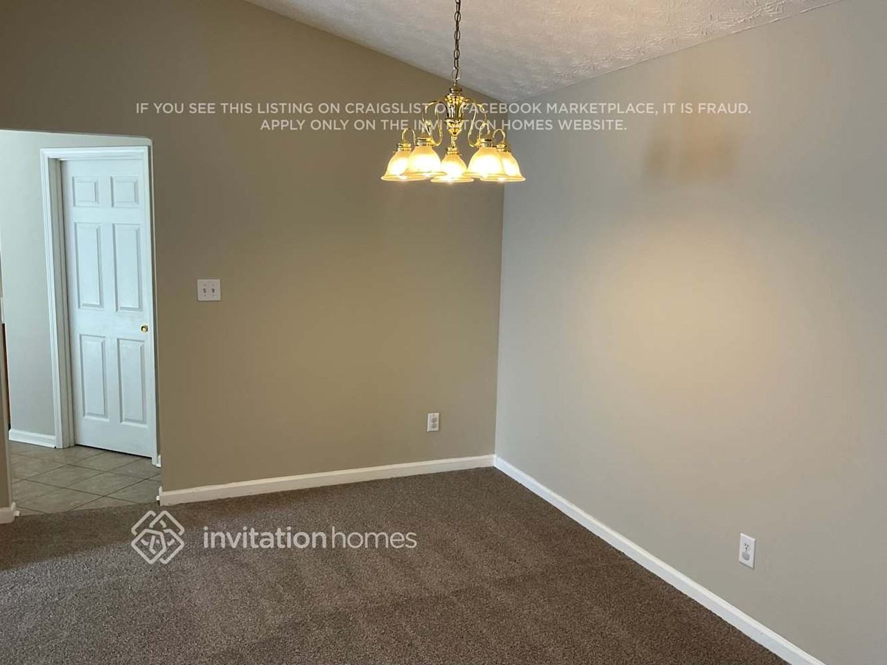 5290 Hillcrest Glenn Dr - Photo 2 of 15