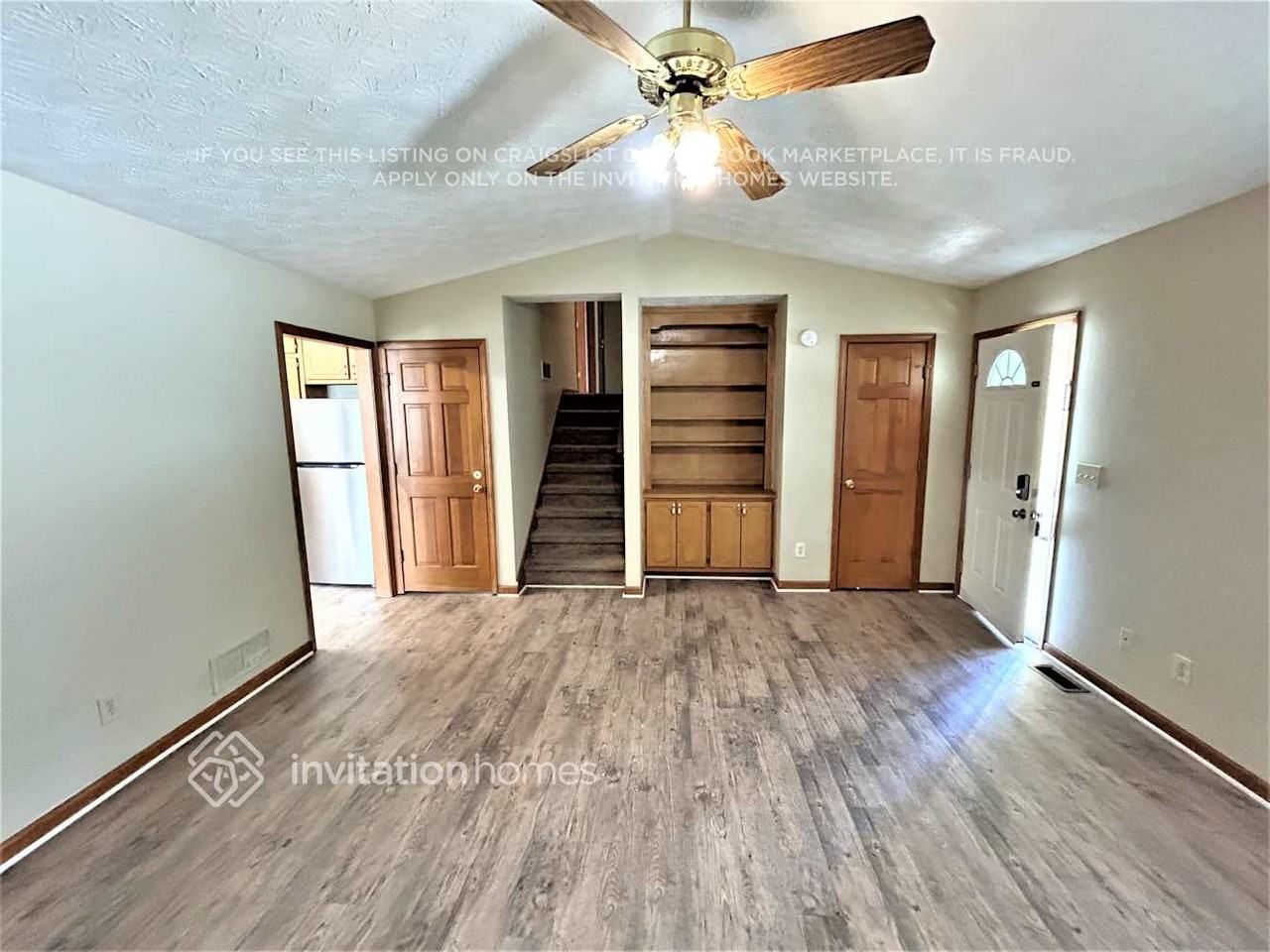 2252 Chateau Dr - Photo 3 of 14