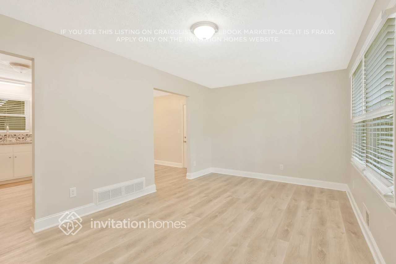 191 Bethesda Church Rd - Photo 4 of 26