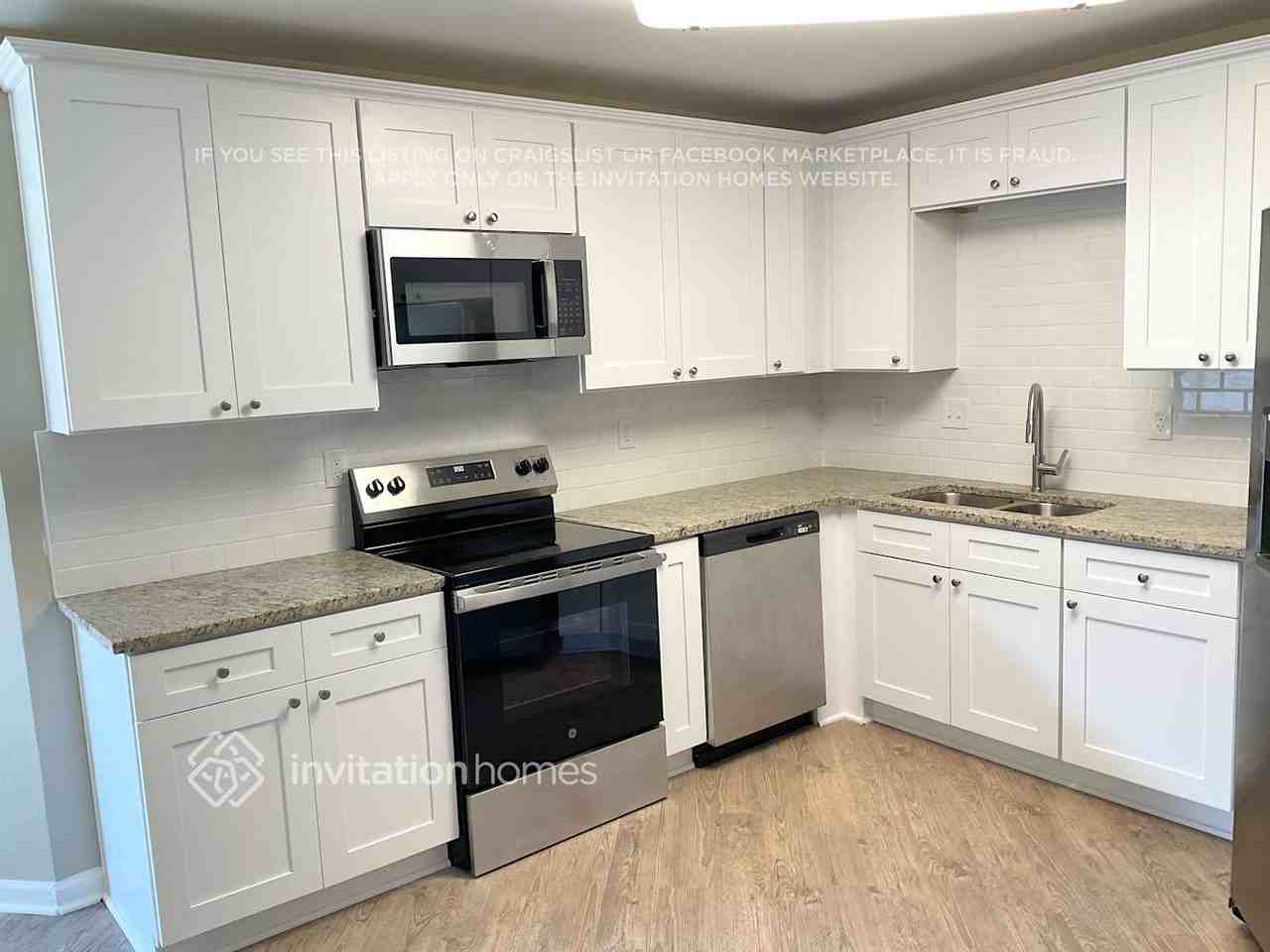 2151 Vintage Oaks Dr - Photo 3 of 12