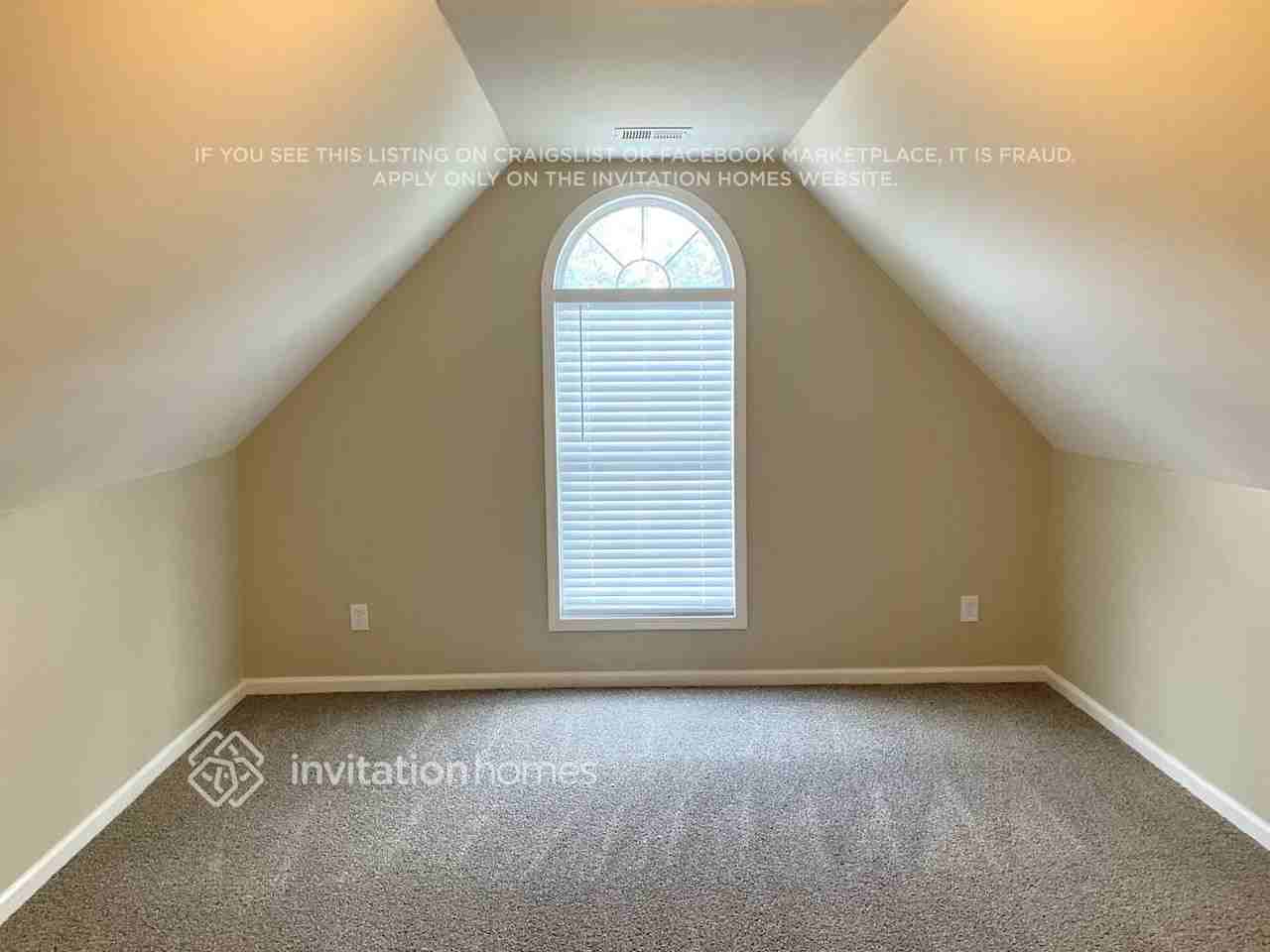2151 Vintage Oaks Dr - Photo 6 of 12