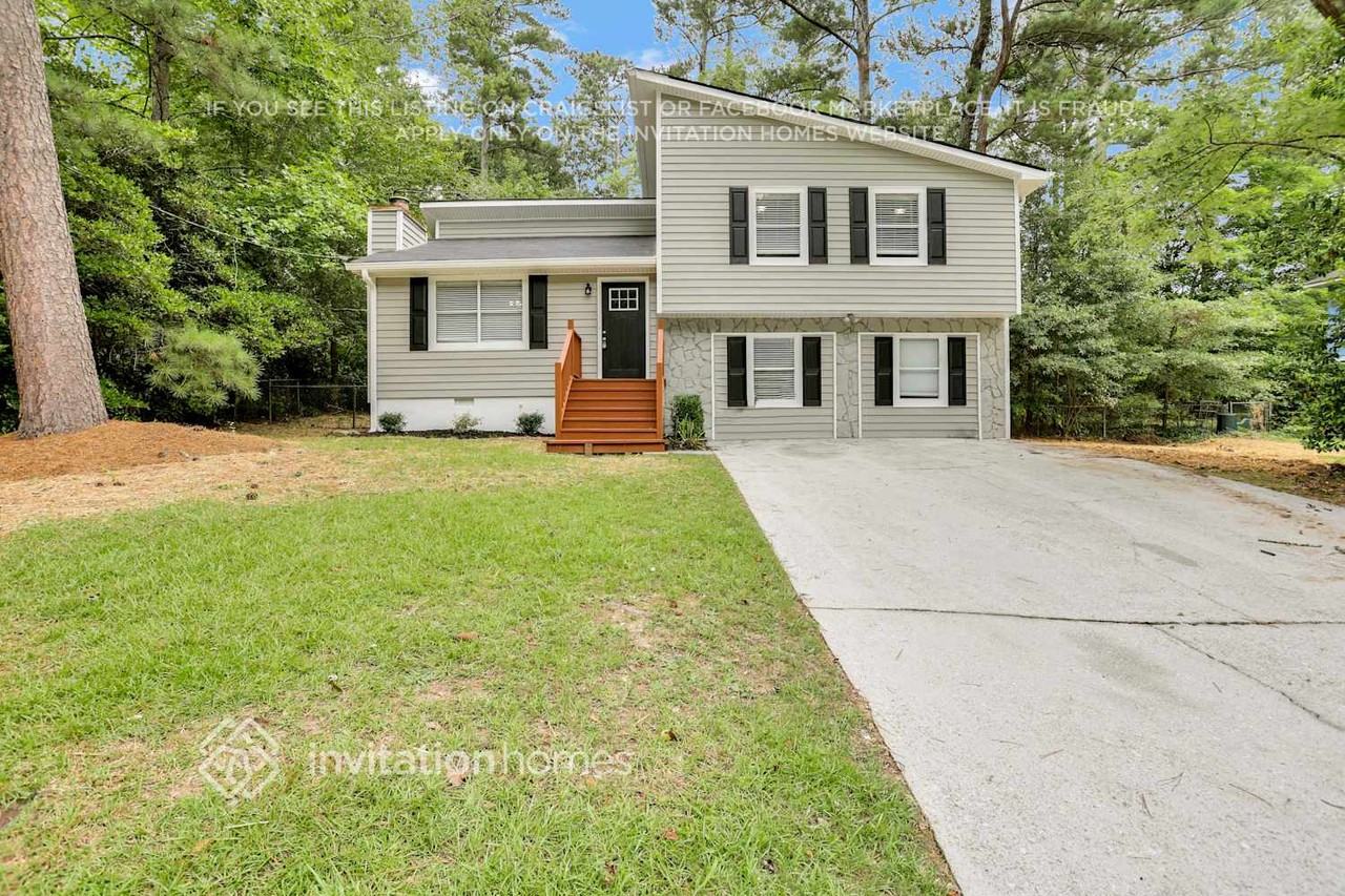 3868 Burnt Leaf Ln - Photo 2 of 27