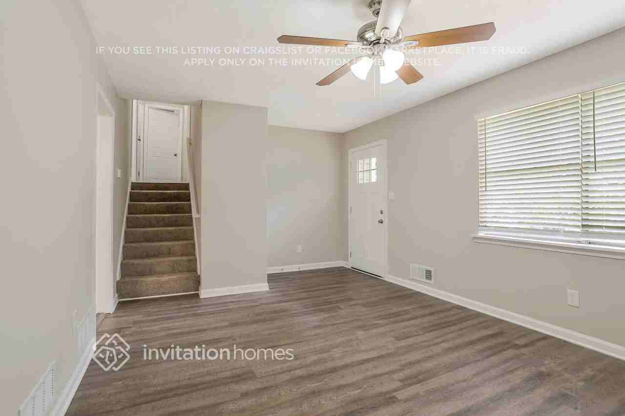 3868 Burnt Leaf Ln - Photo 5 of 27