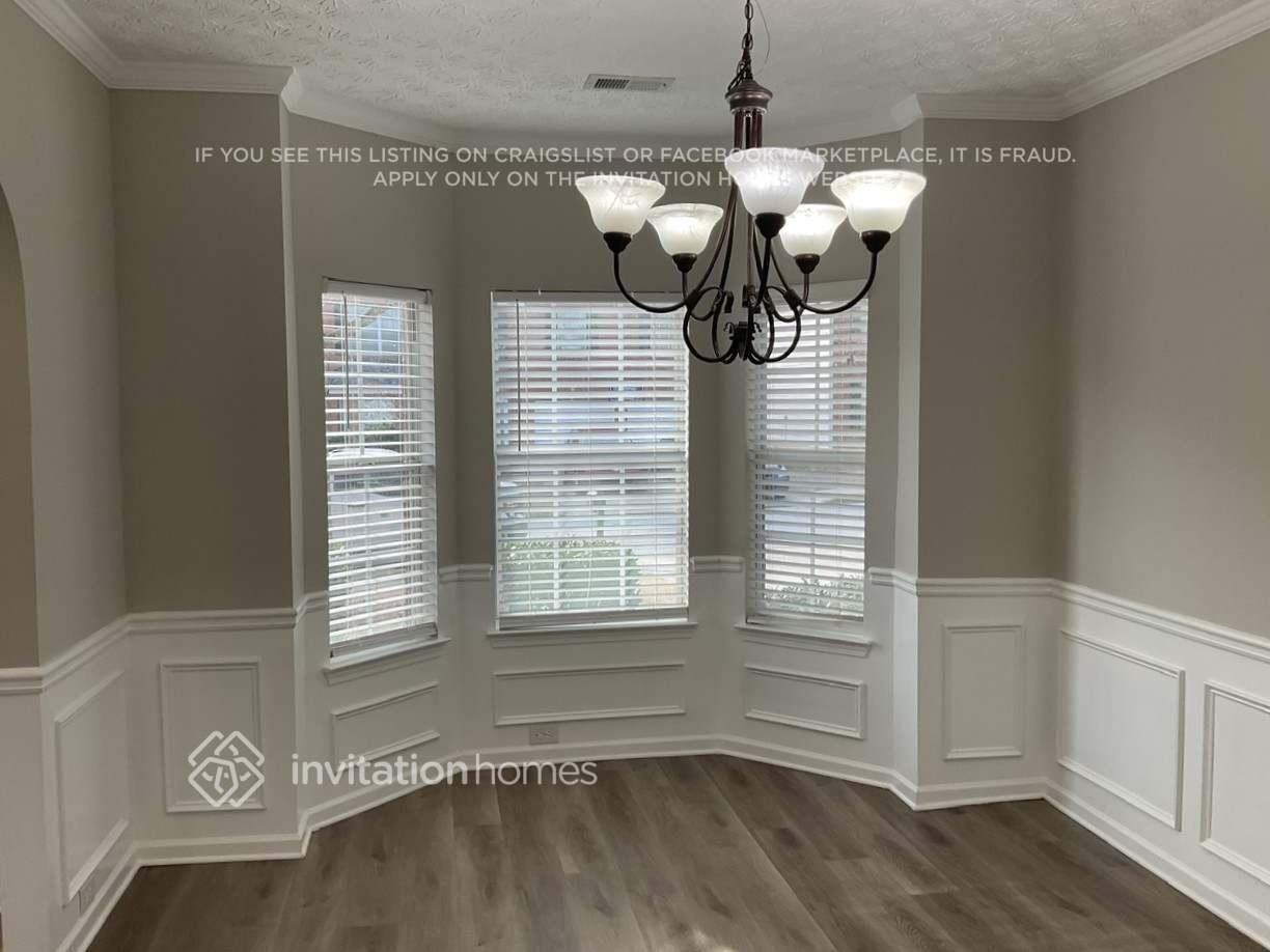 6516 Snowden Dr - Photo 5 of 15