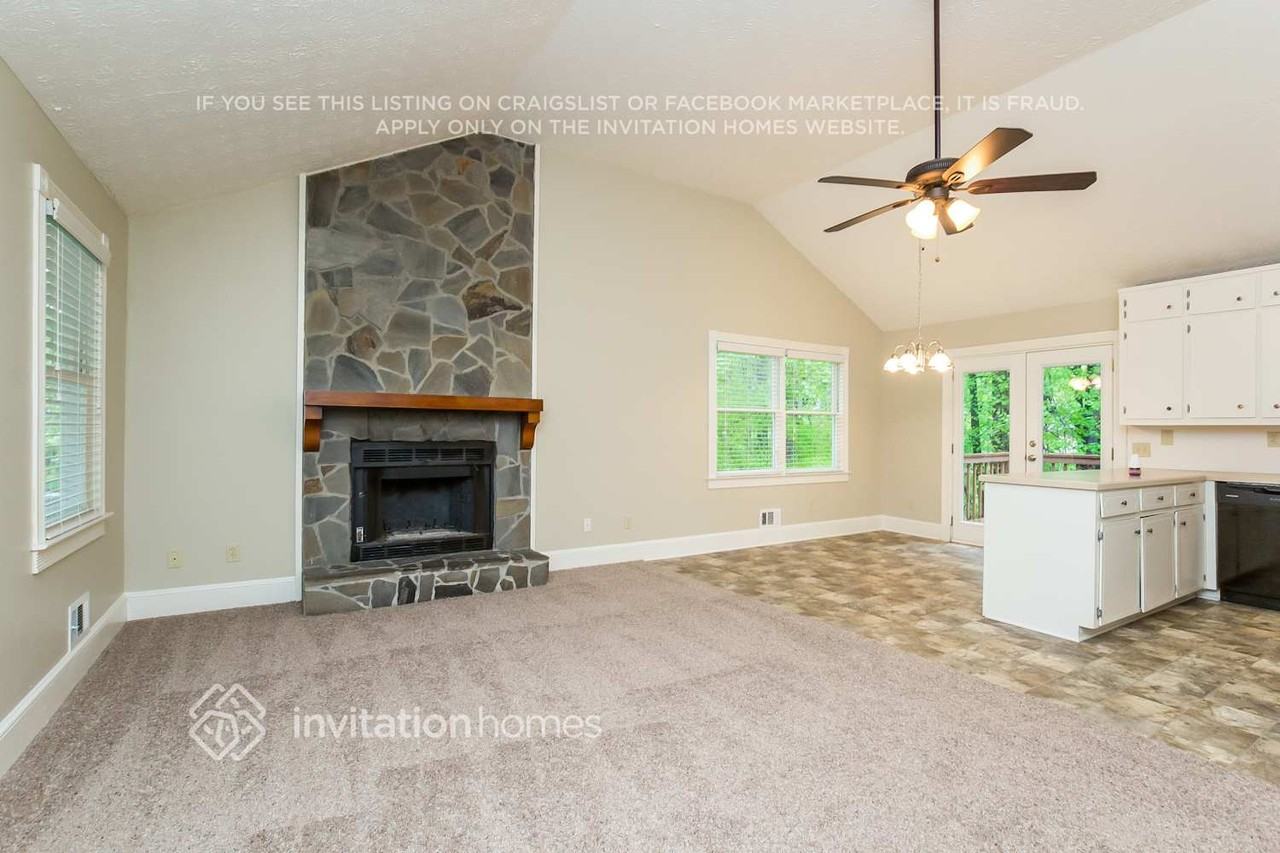 5101 Sunset Dr - Photo 5 of 21
