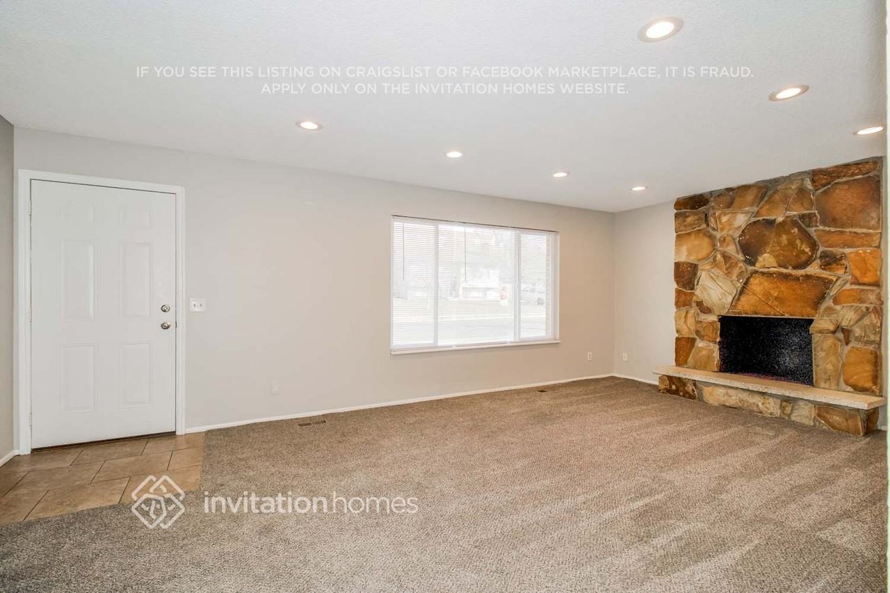 9548 Se - Photo 4 of 25