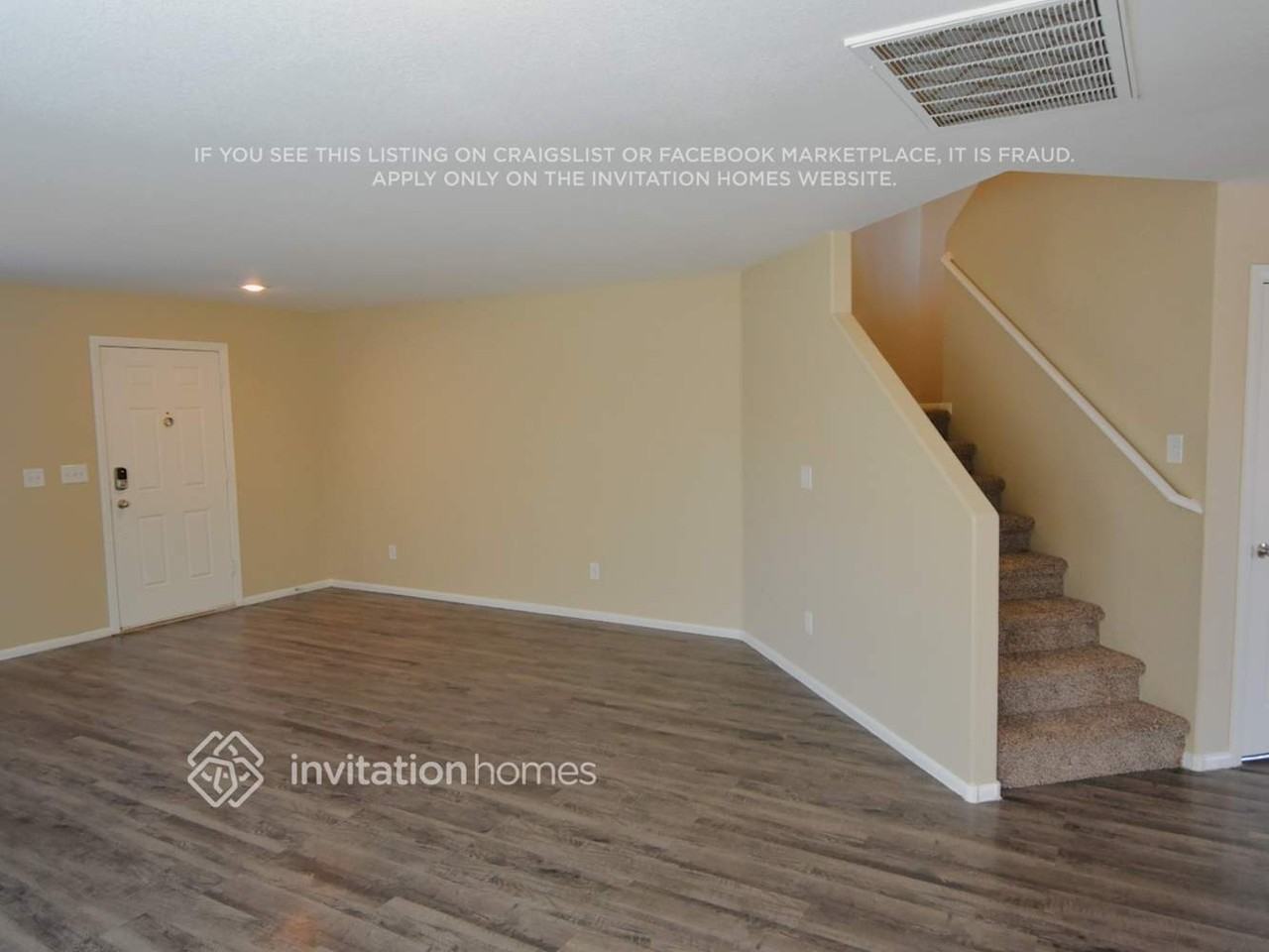 4933 Elkin Creek Ave - Photo 3 of 15