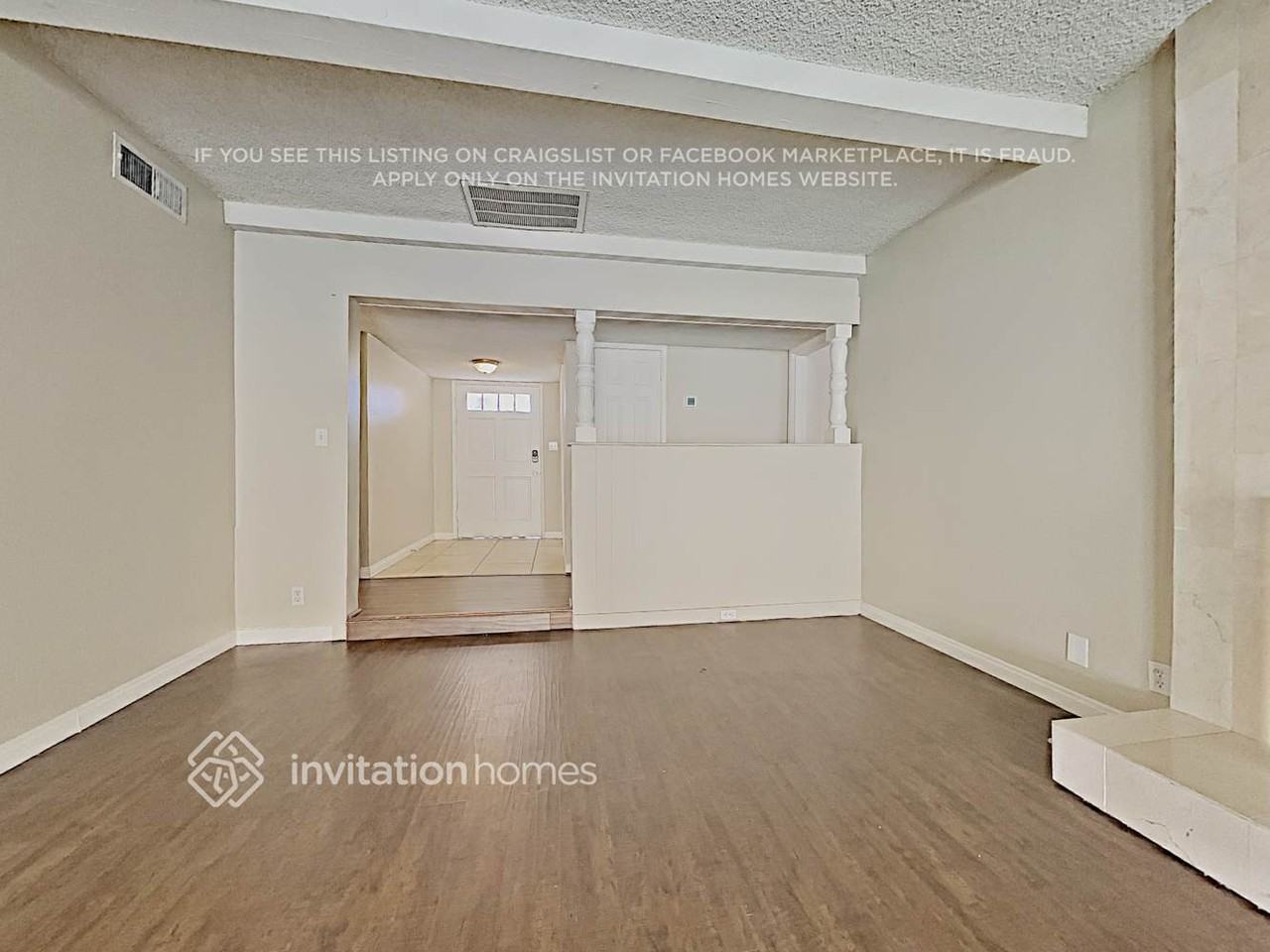 16745 Archwood St - Photo 3 of 19