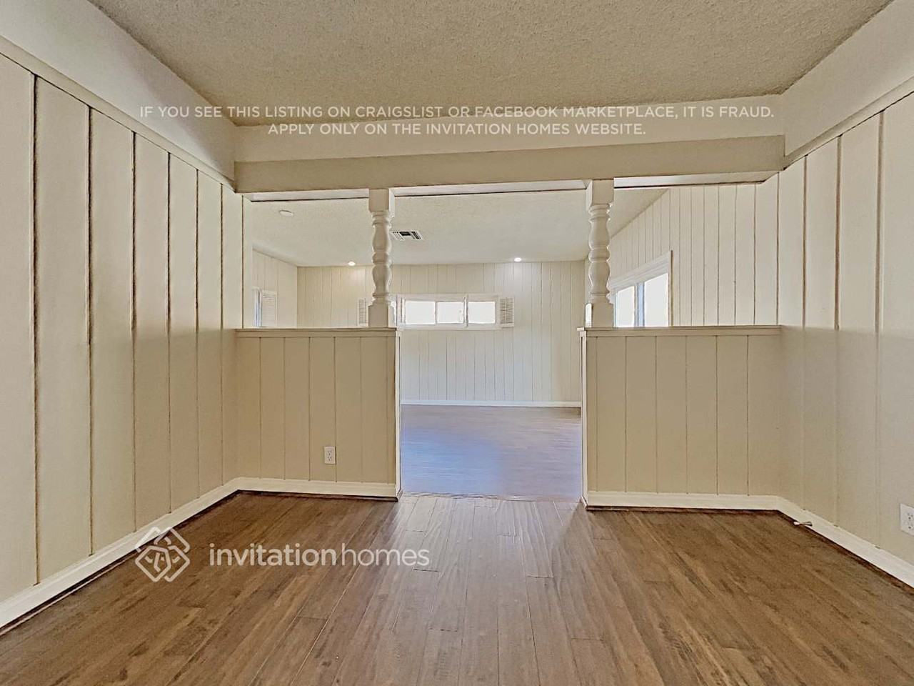 16745 Archwood St - Photo 4 of 19
