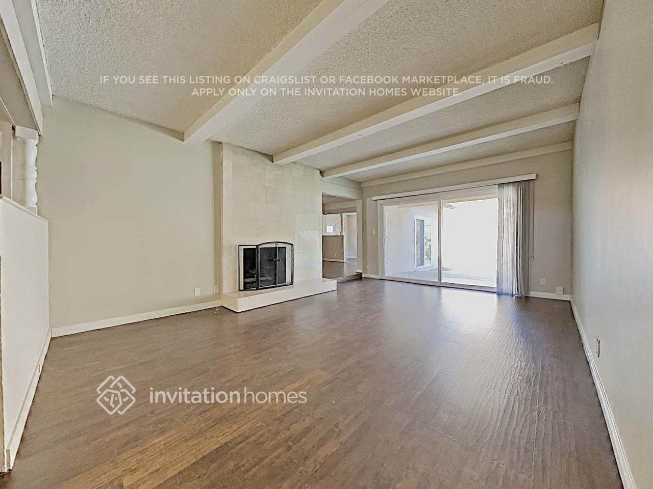 16745 Archwood St - Photo 5 of 19