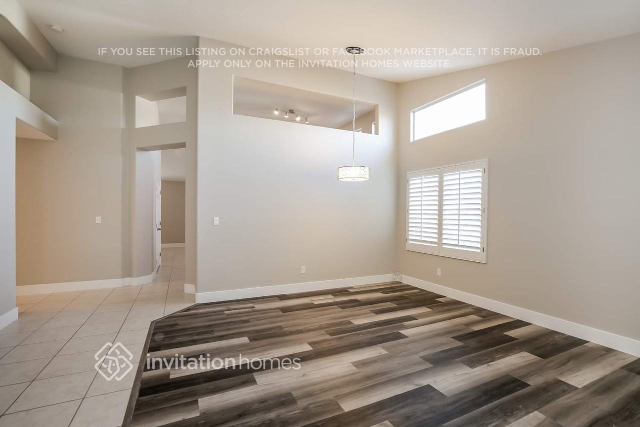 3429 Camsore Point Ln - Photo 3 of 16