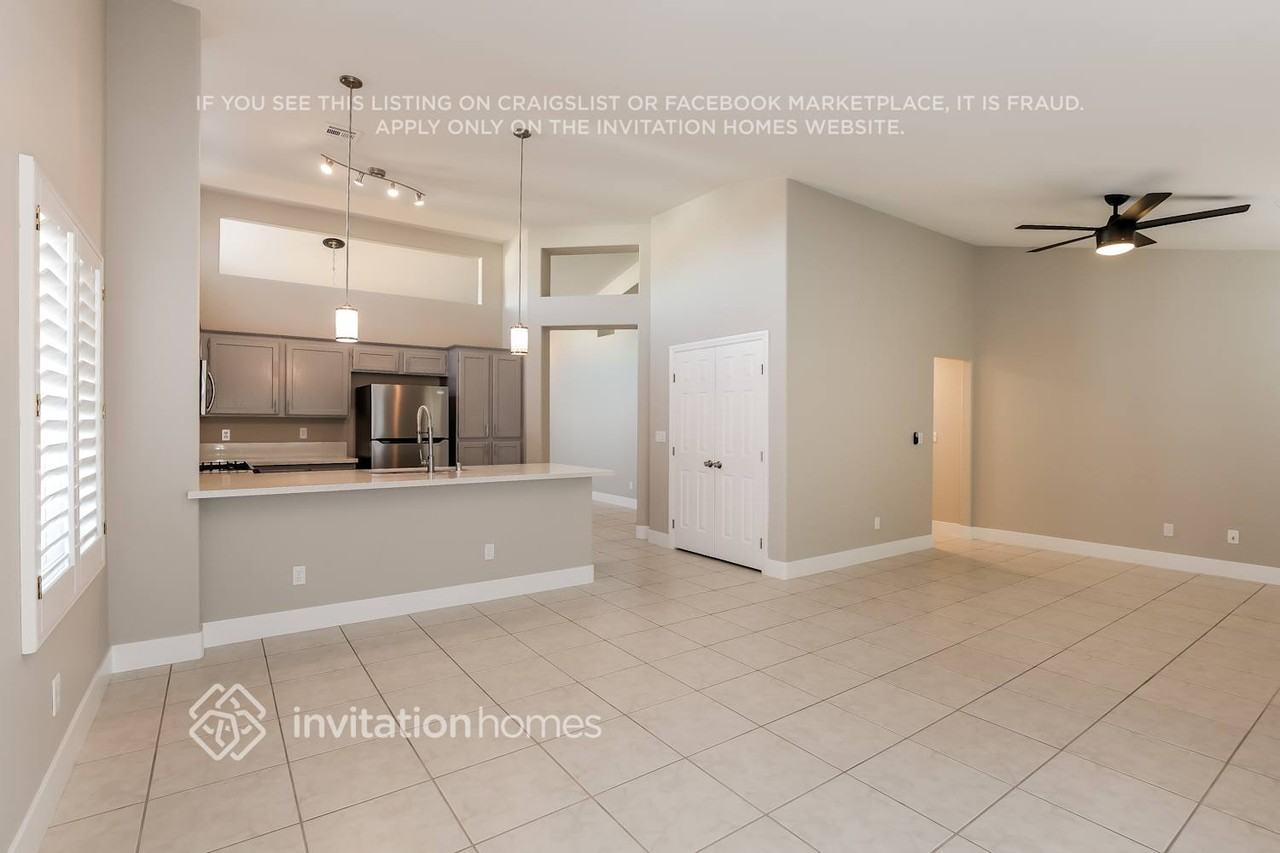 3429 Camsore Point Ln - Photo 5 of 16